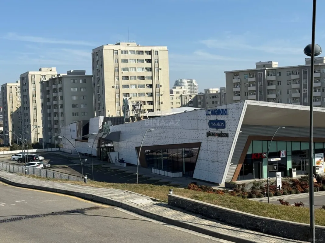 Satılır 3 otaqlı mənzil 92 m²