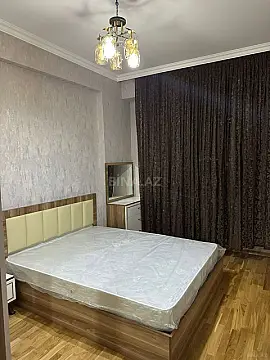 Kirayə verilir 2 otaqlı mənzil 71 m²
