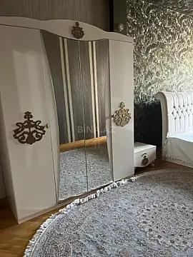 Satılır 3 otaqlı mənzil 125 m²