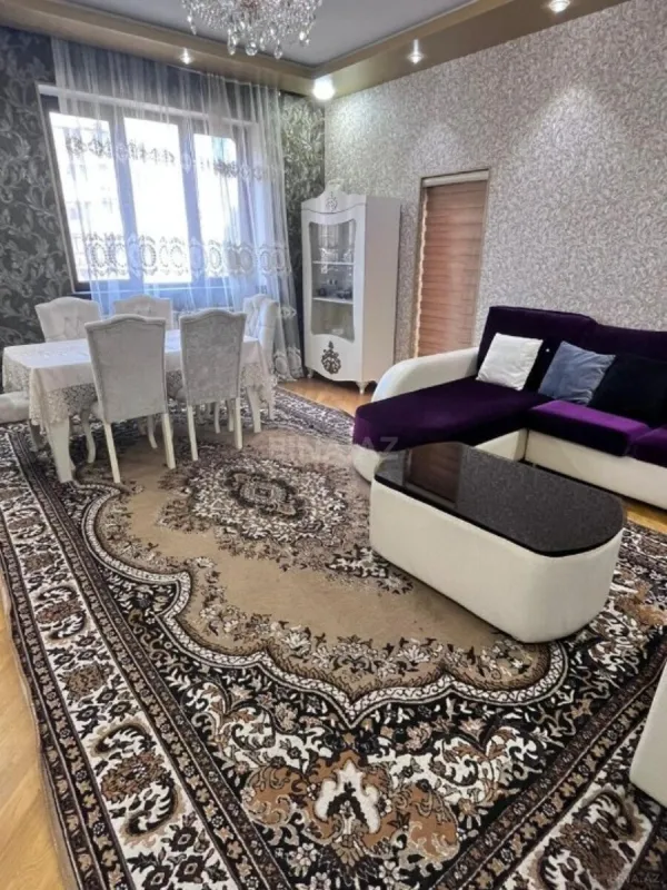 Satılır 3 otaqlı mənzil 125 m²