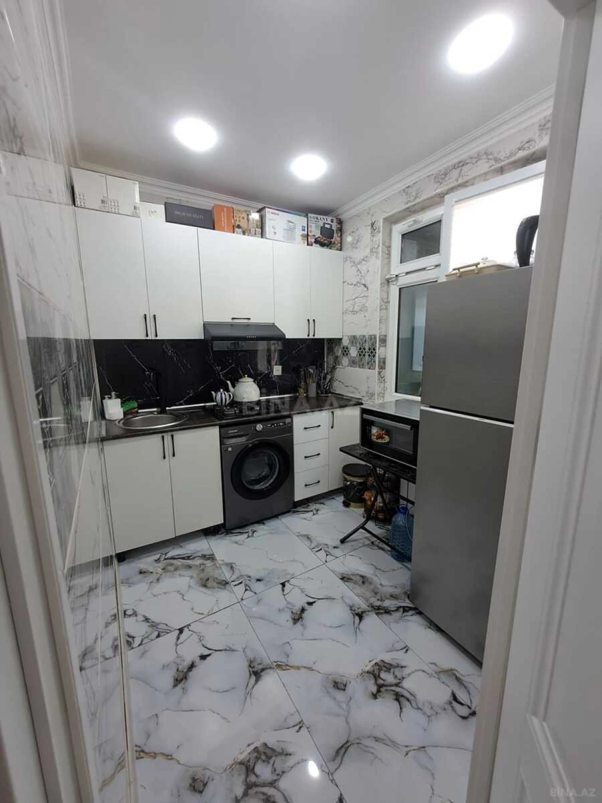 Satılır 2 otaqlı mənzil 58 m²