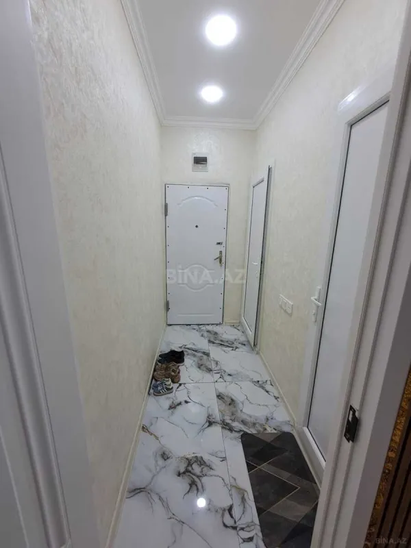 Satılır 2 otaqlı mənzil 58 m²