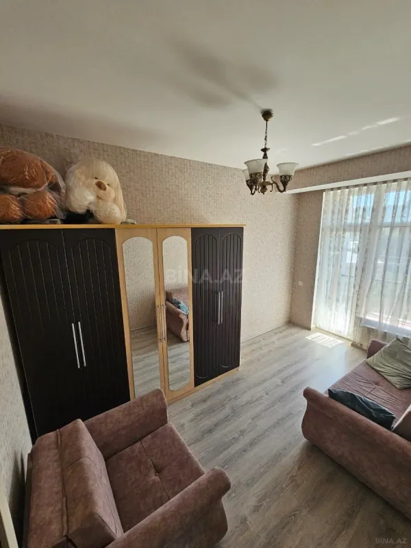 Satılır 3 otaqlı mənzil 91 m²