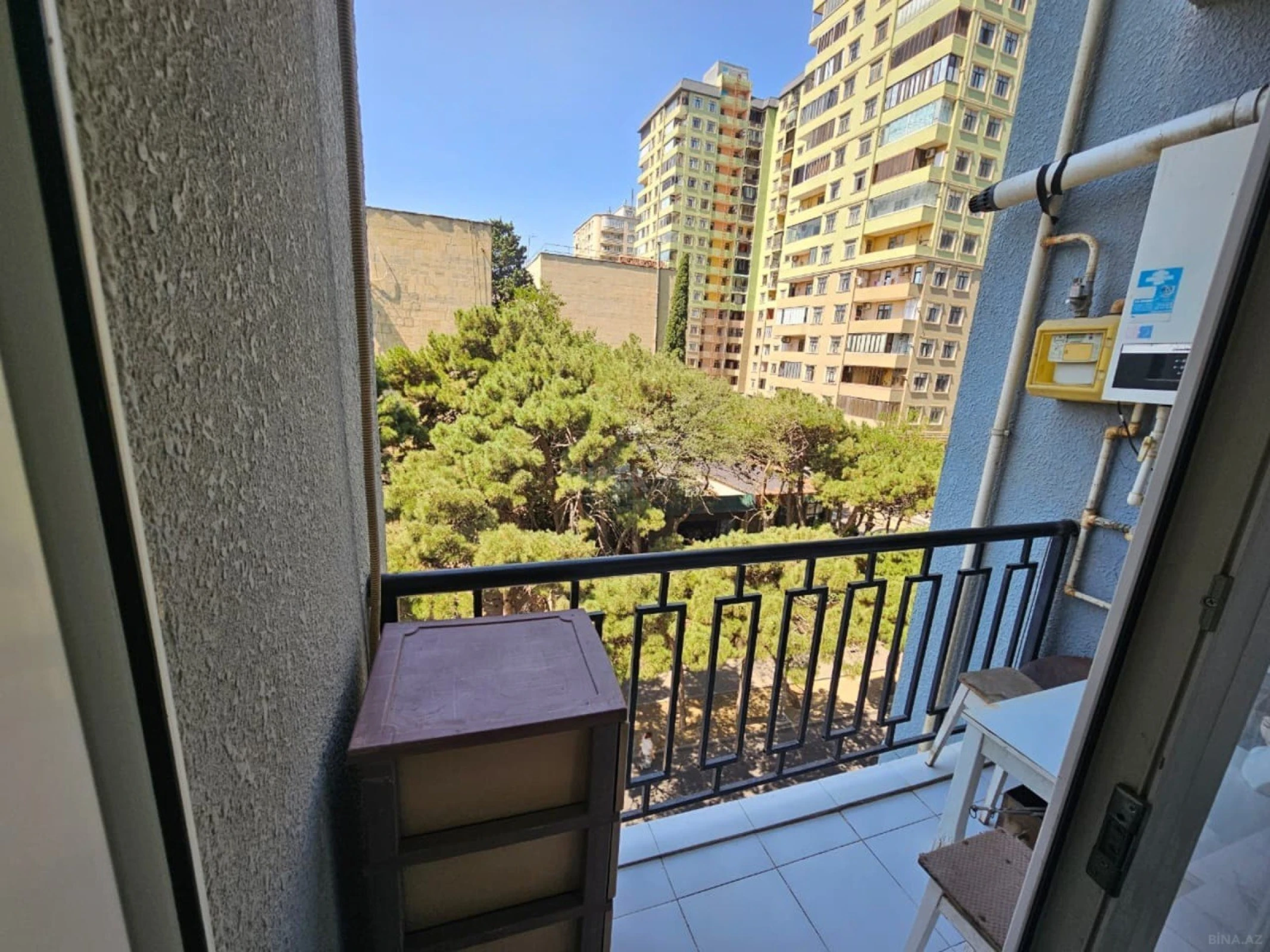 Satılır 3 otaqlı mənzil 91 m²