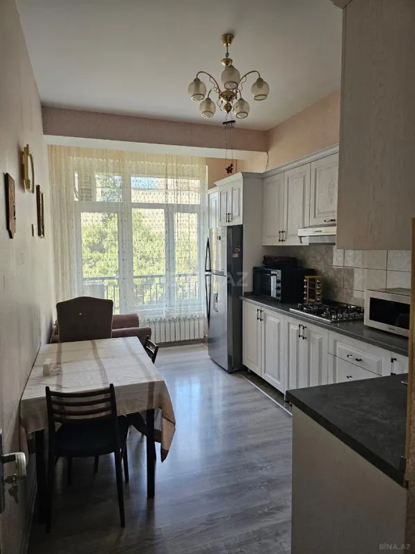 Satılır 3 otaqlı mənzil 91 m²
