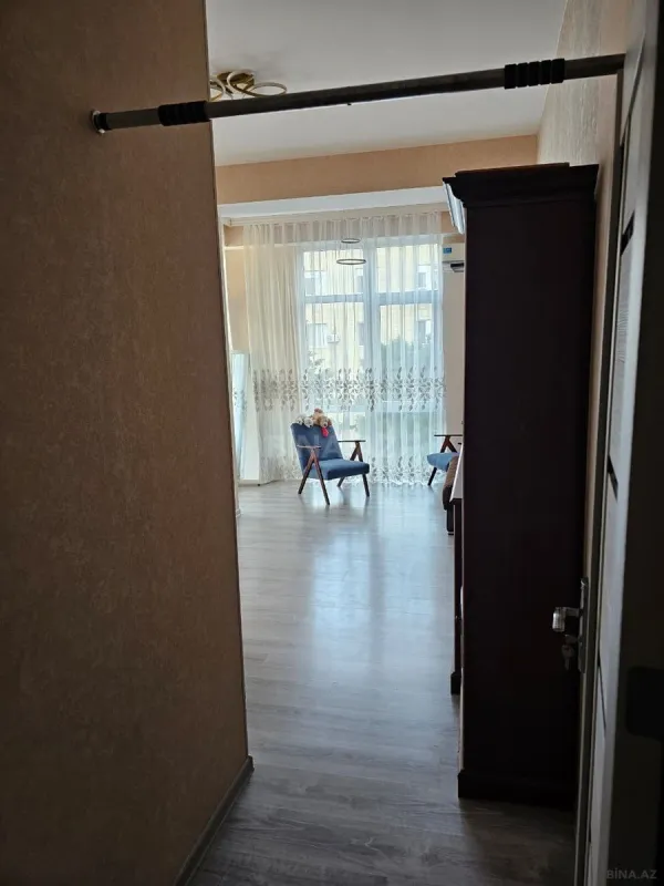 Satılır 3 otaqlı mənzil 91 m²
