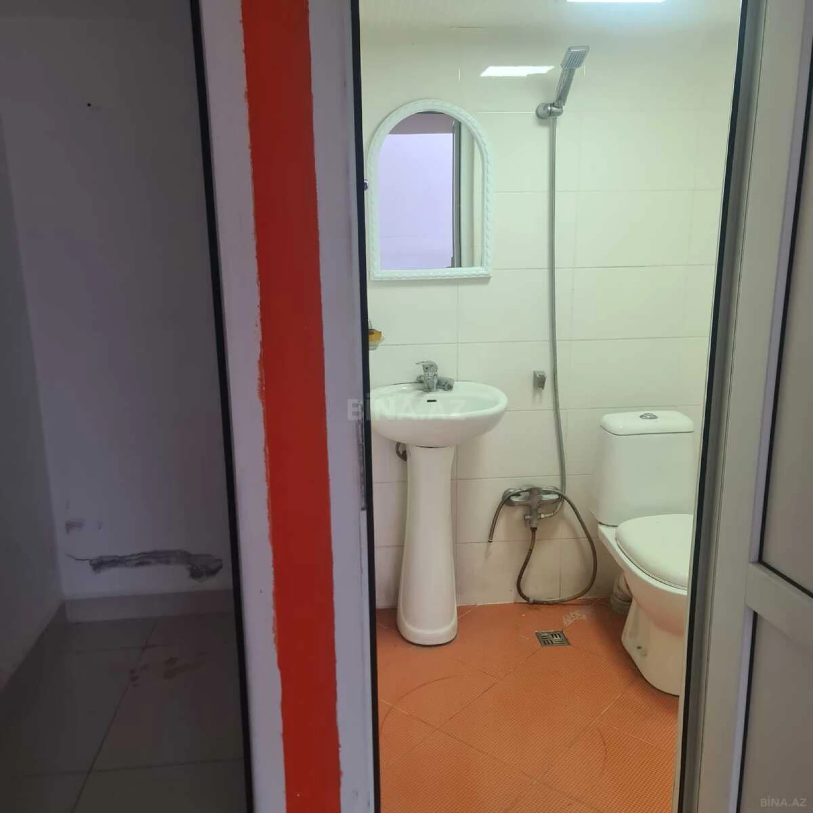 Satılır obyekt 125 m²