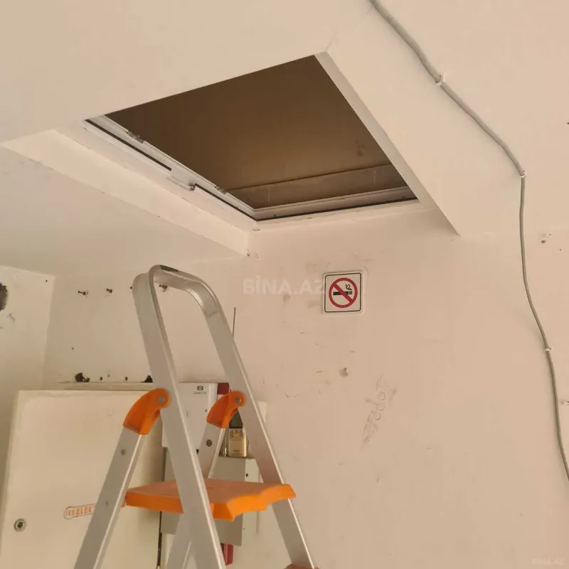 Satılır obyekt 125 m²