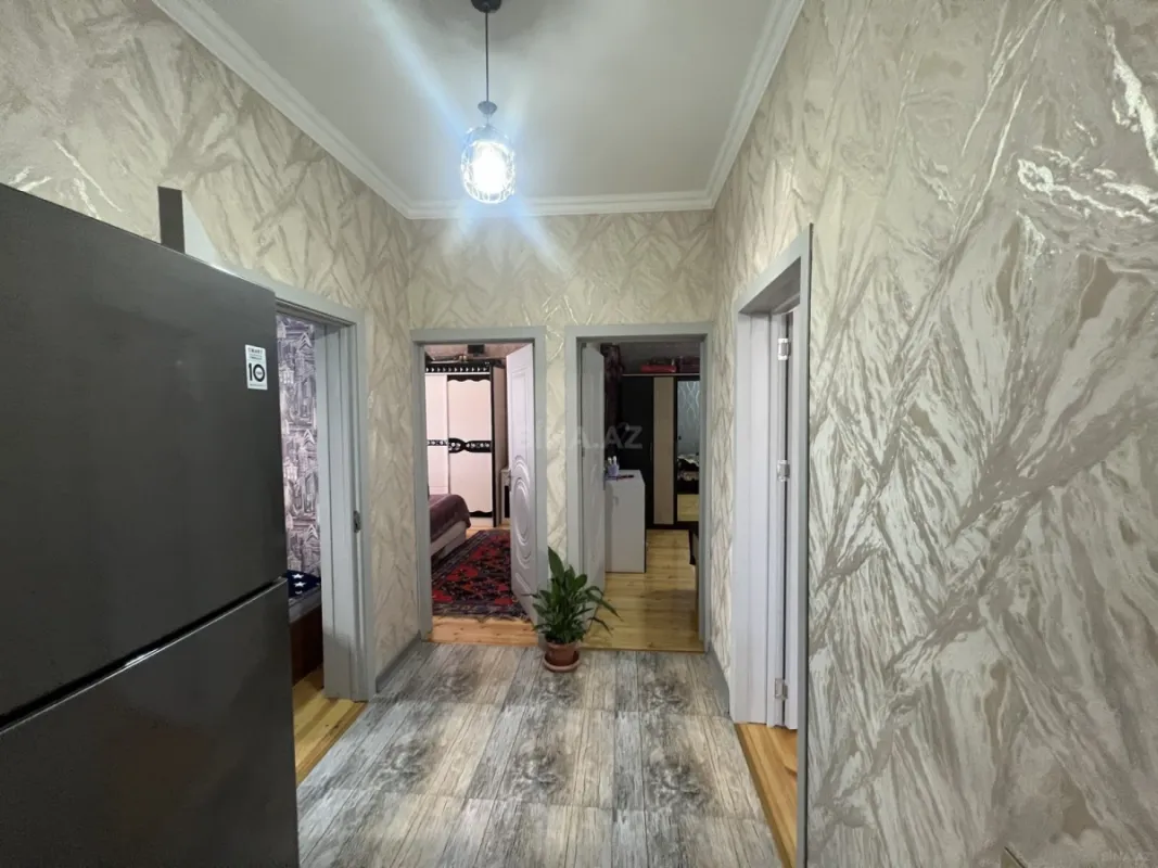 Satılır 4 otaqlı həyət evi 100 m²