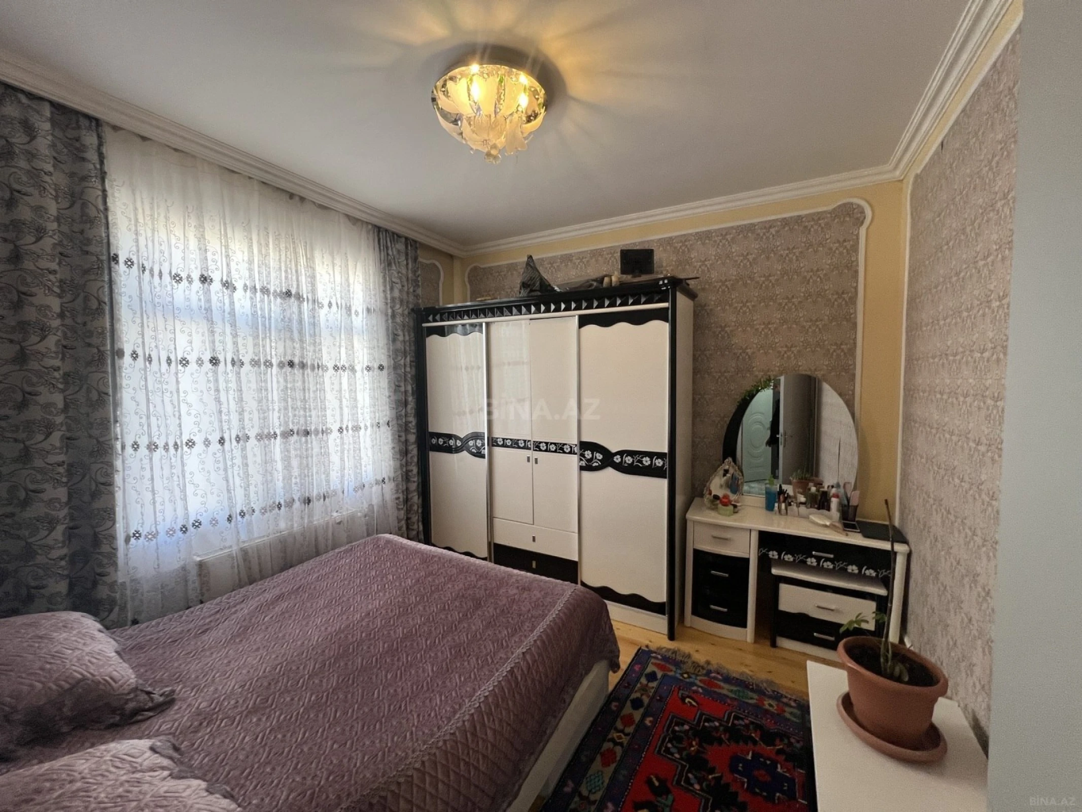 Satılır 4 otaqlı həyət evi 100 m²