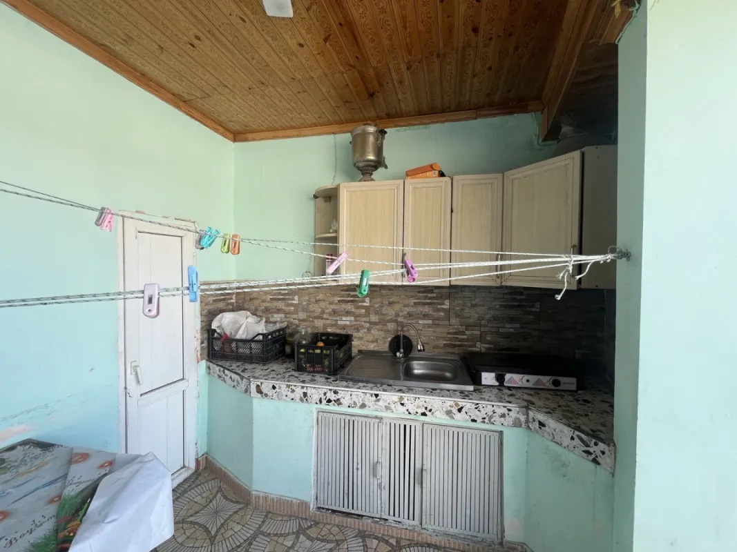 Satılır 4 otaqlı həyət evi 100 m²