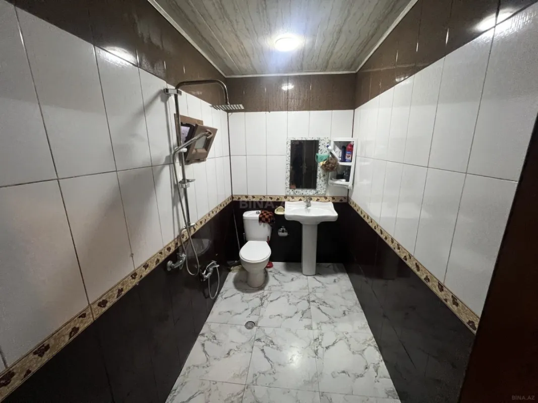 Satılır 4 otaqlı həyət evi 100 m²