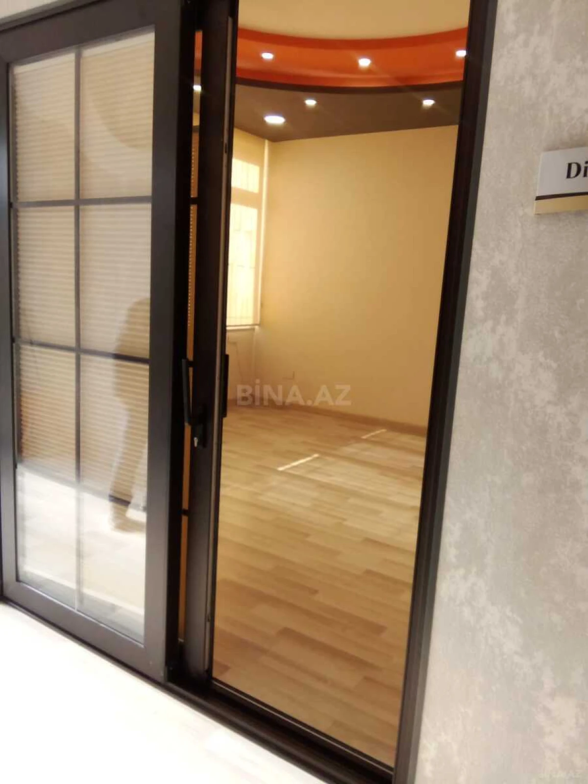 Kirayə verilir 4 otaqlı ofis 120 m²
