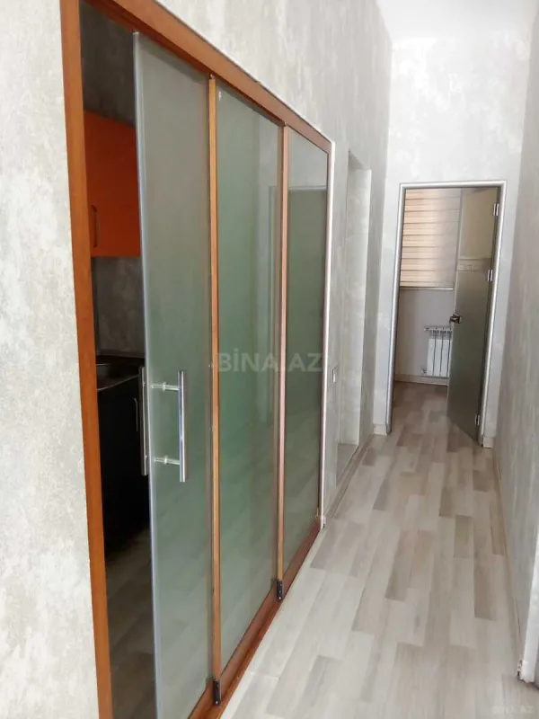 Kirayə verilir 4 otaqlı ofis 120 m²
