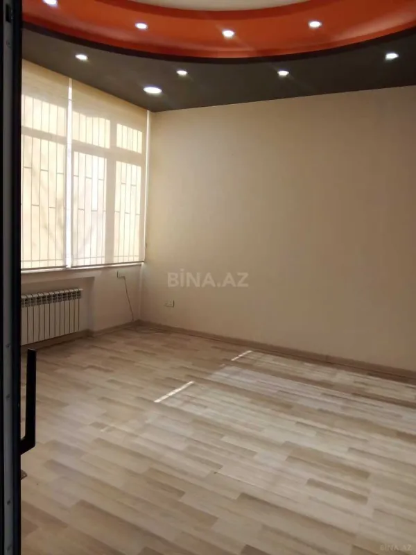 Kirayə verilir 4 otaqlı ofis 120 m²