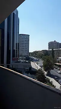 Satılır 4 otaqlı mənzil 99.9 m²