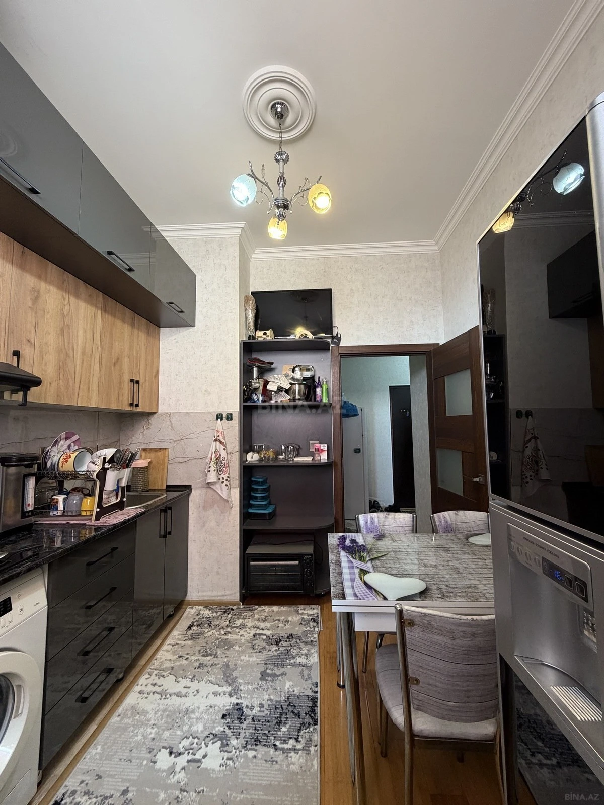 Satılır 2 otaqlı mənzil 66 m²