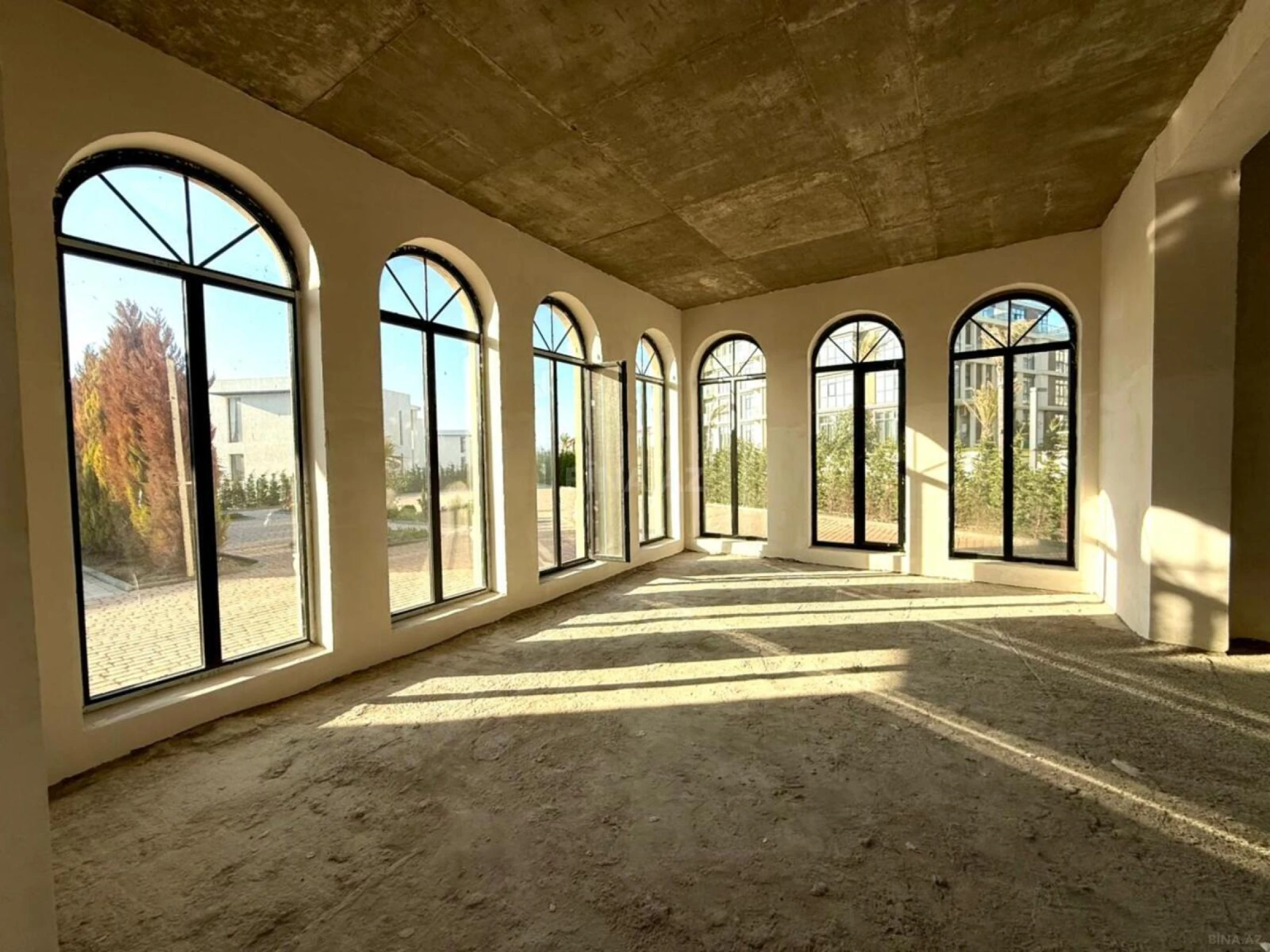 Satılır 7 otaqlı həyət evi 230 m²