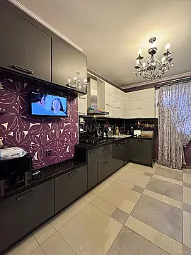Satılır 3 otaqlı mənzil 120 m²