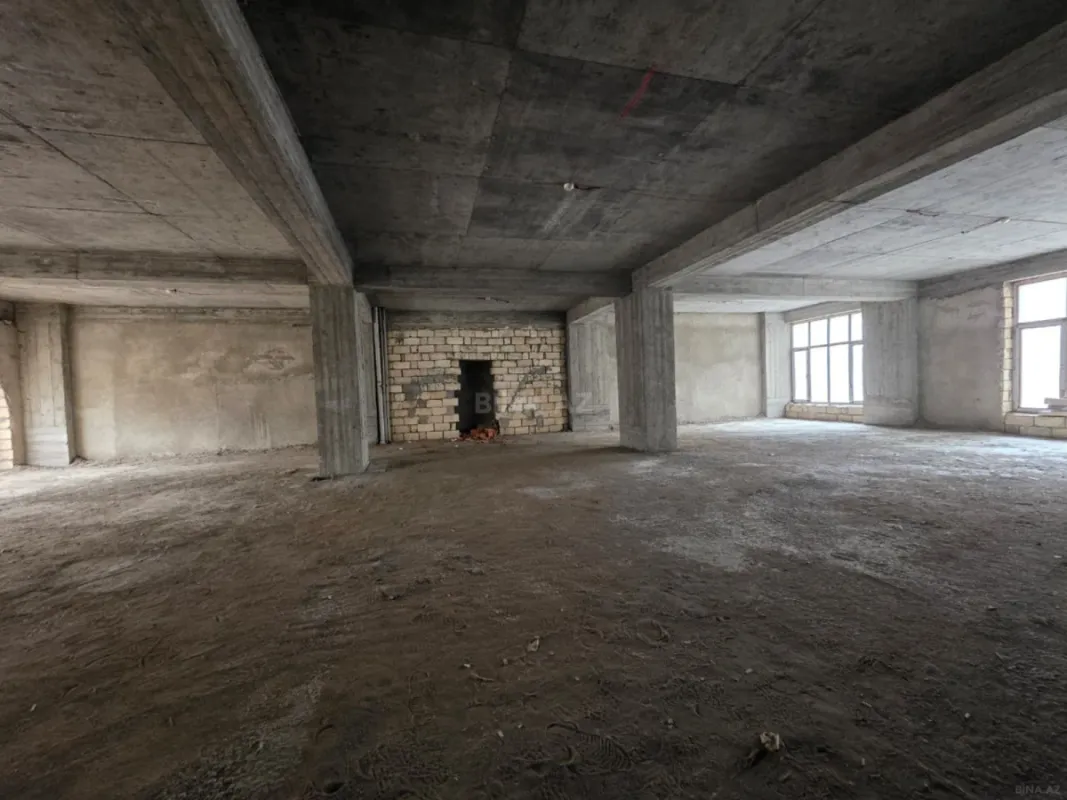 Satılır obyekt 220 m²