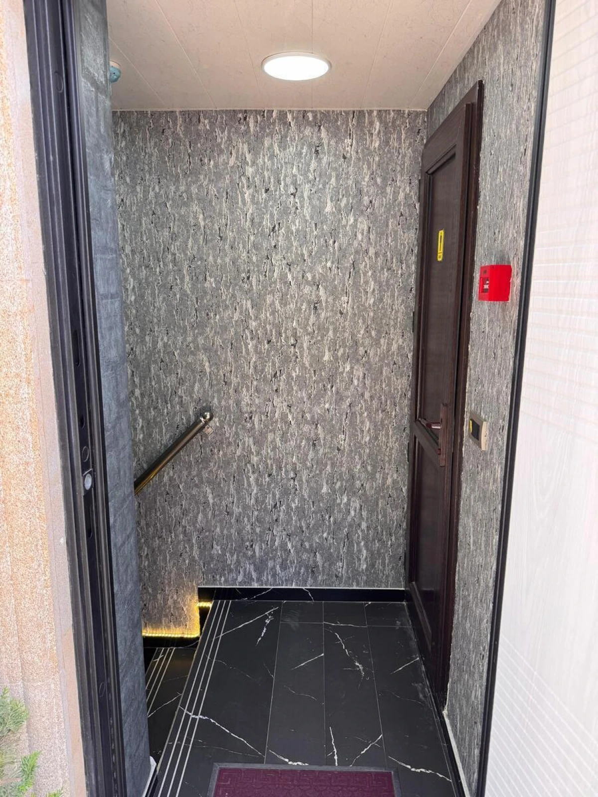 Satılır obyekt 55 m²