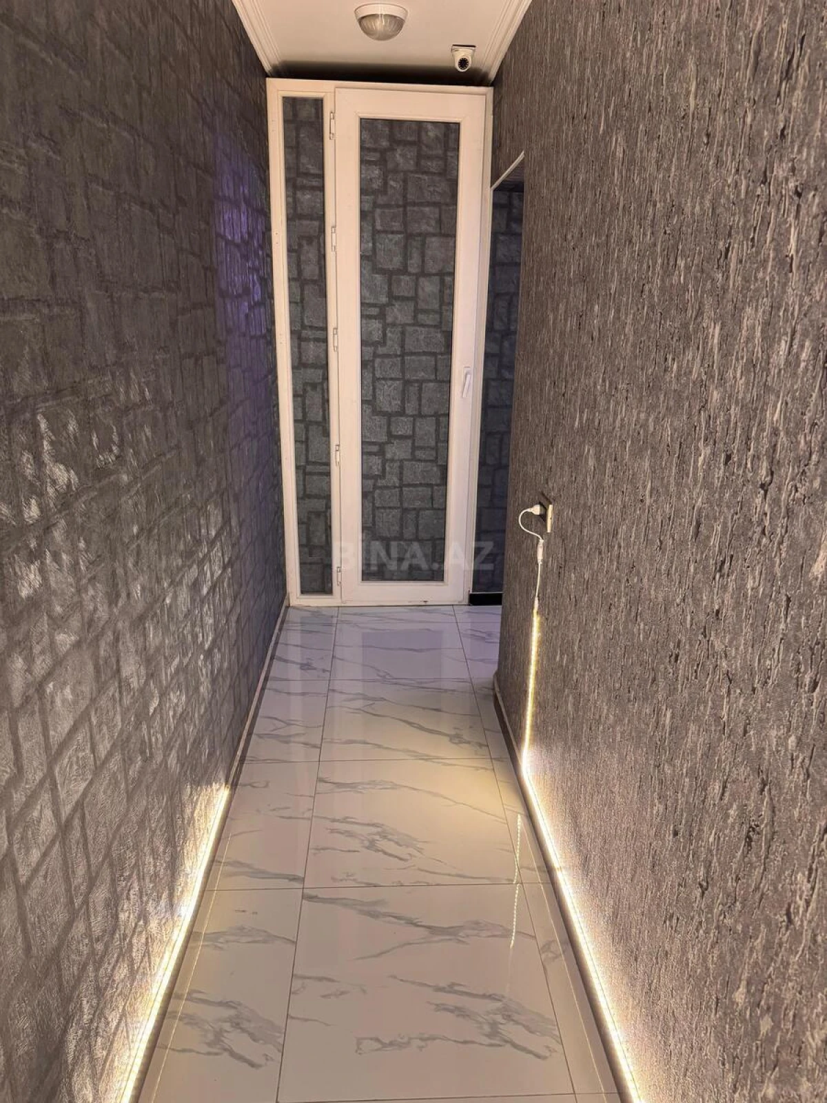 Satılır obyekt 55 m²