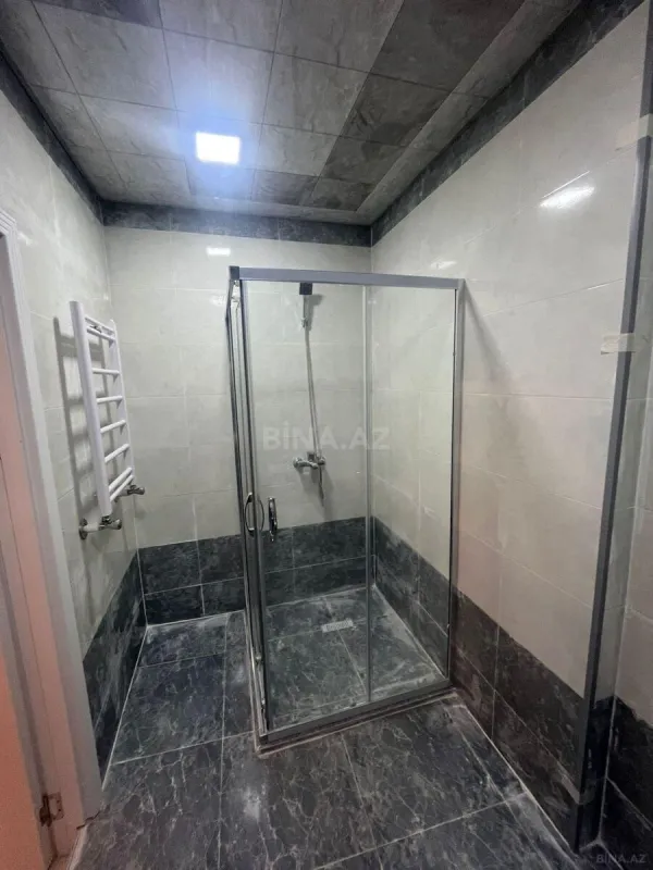 Kirayə verilir 2 otaqlı mənzil 66 m²