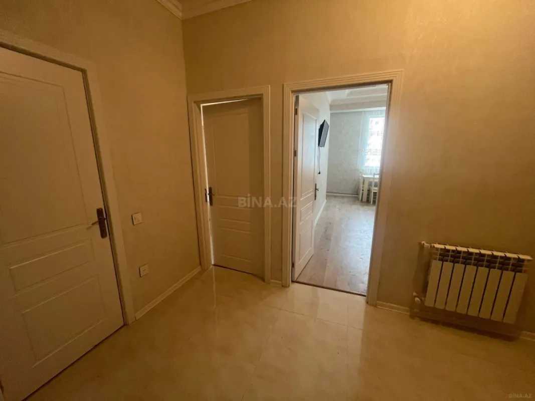 Kirayə verilir 2 otaqlı mənzil 66 m²
