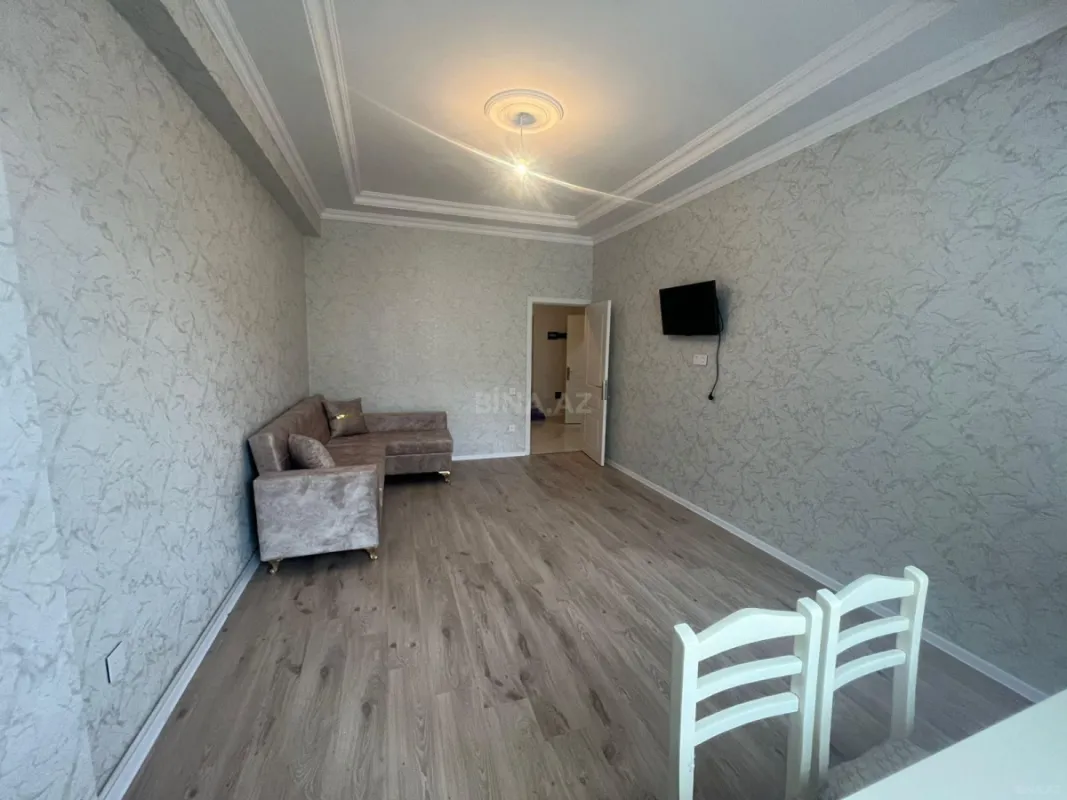 Kirayə verilir 2 otaqlı mənzil 66 m²