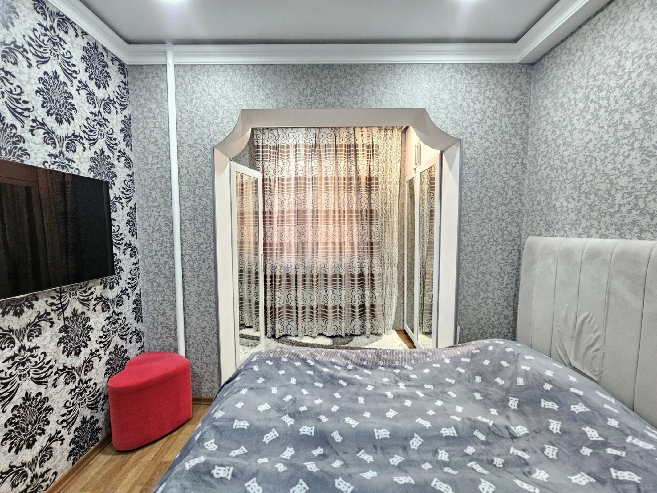 Satılır 2 otaqlı mənzil 48 m²