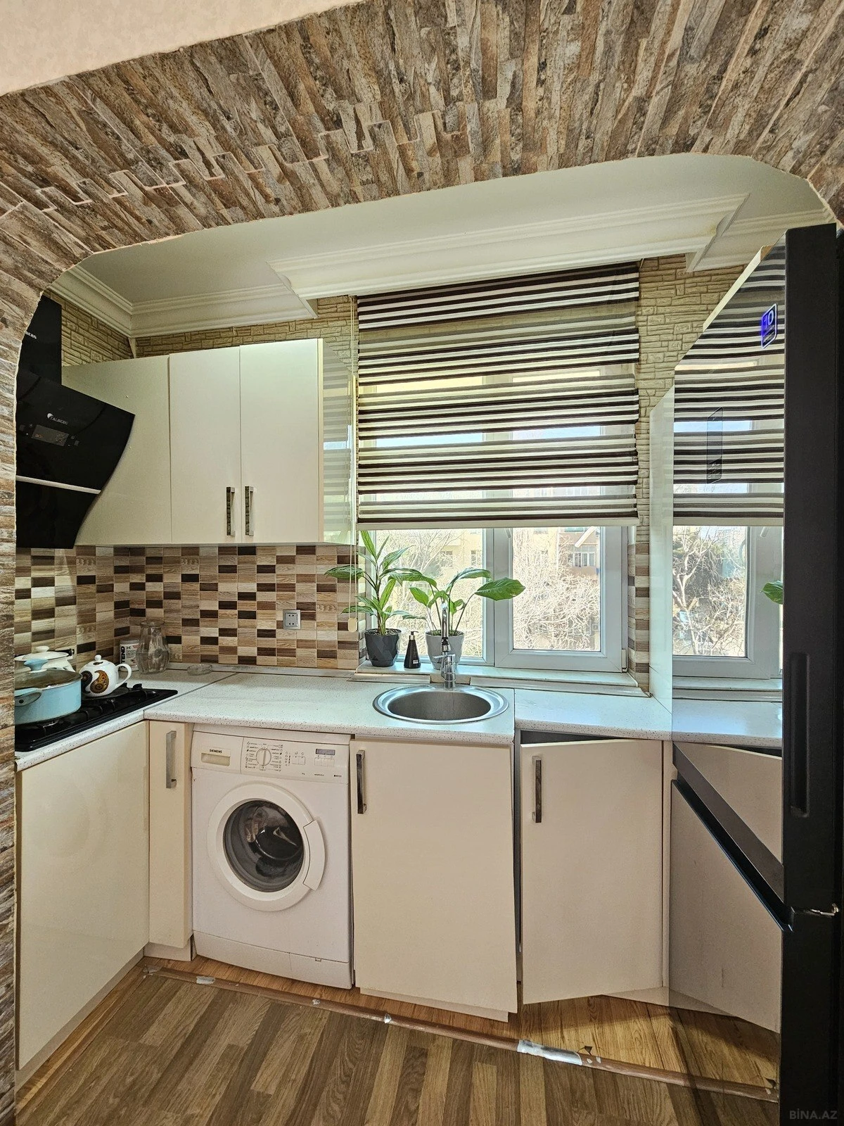 Satılır 2 otaqlı mənzil 48 m²