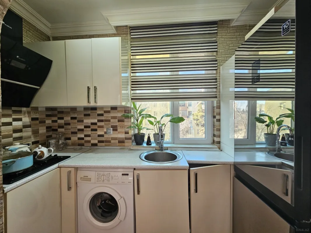 Satılır 2 otaqlı mənzil 48 m²