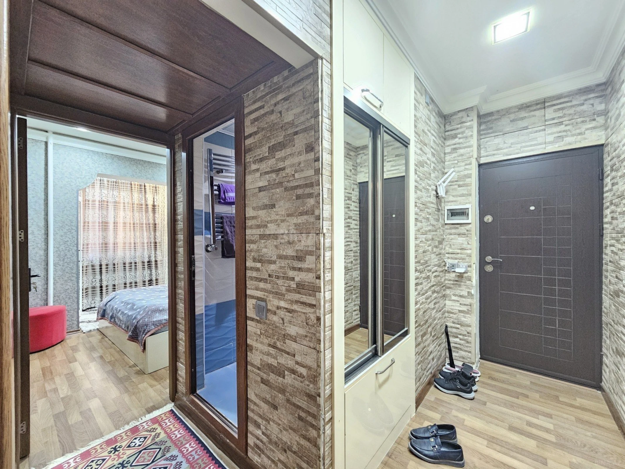 Satılır 2 otaqlı mənzil 48 m²