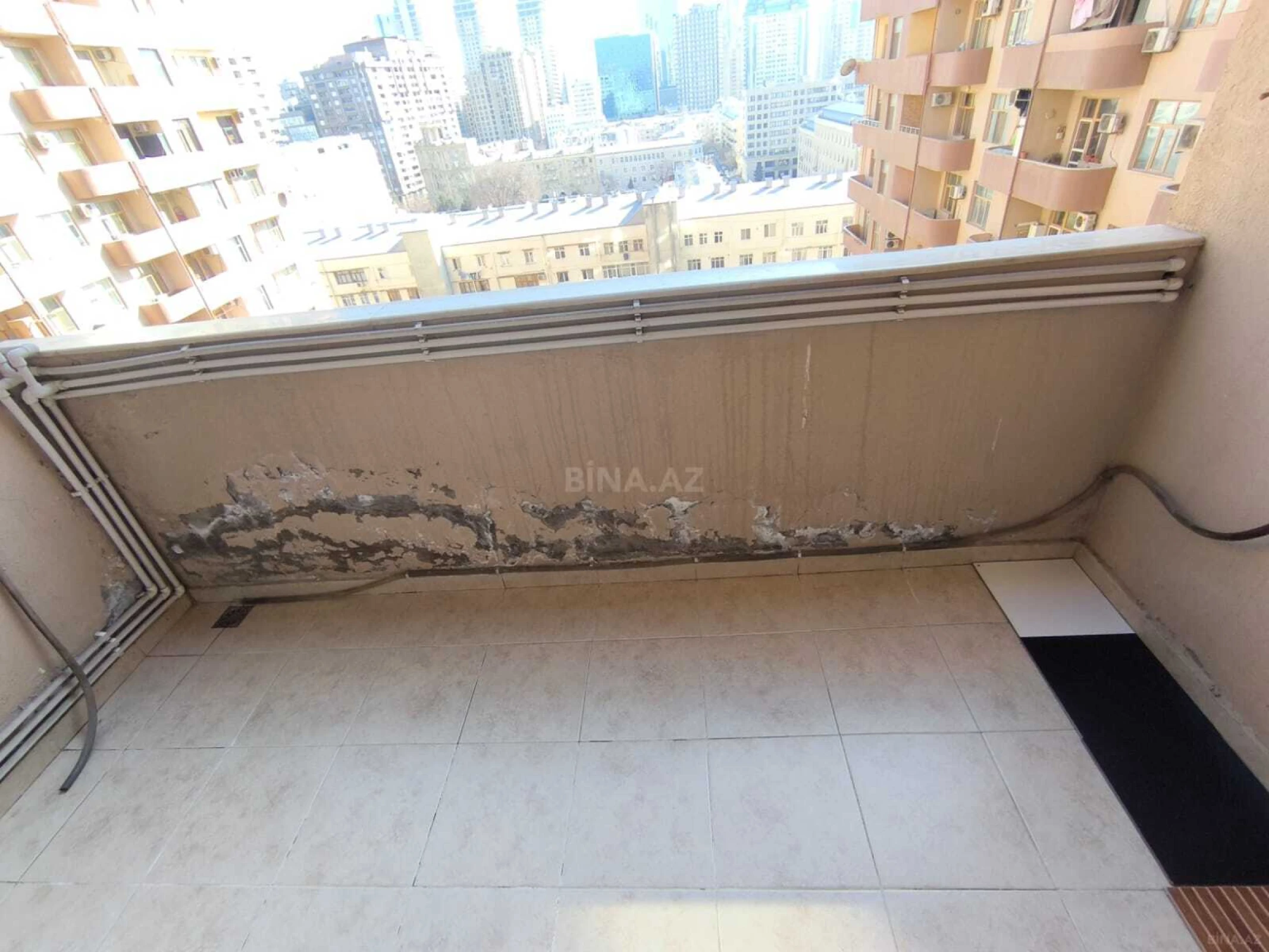 Kirayə verilir 2 otaqlı mənzil 96 m²