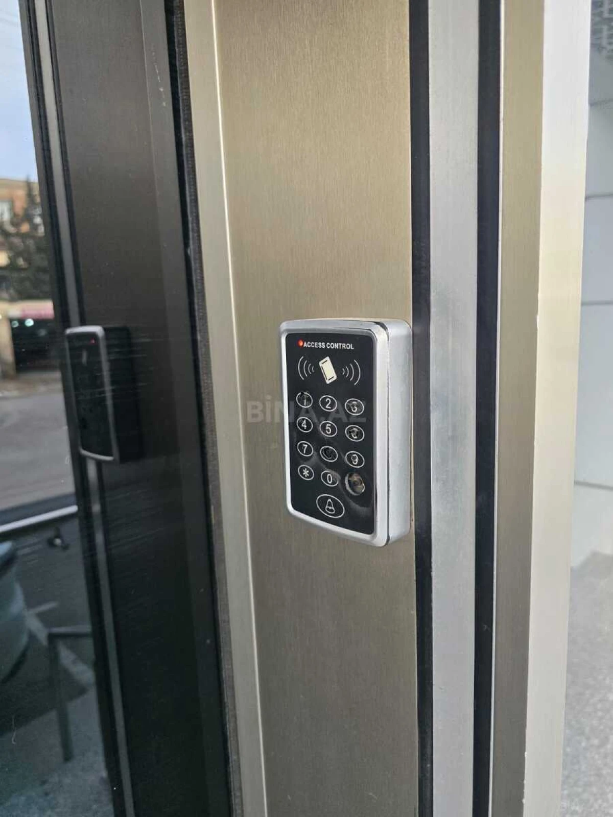 Kirayə verilir obyekt 354 m²