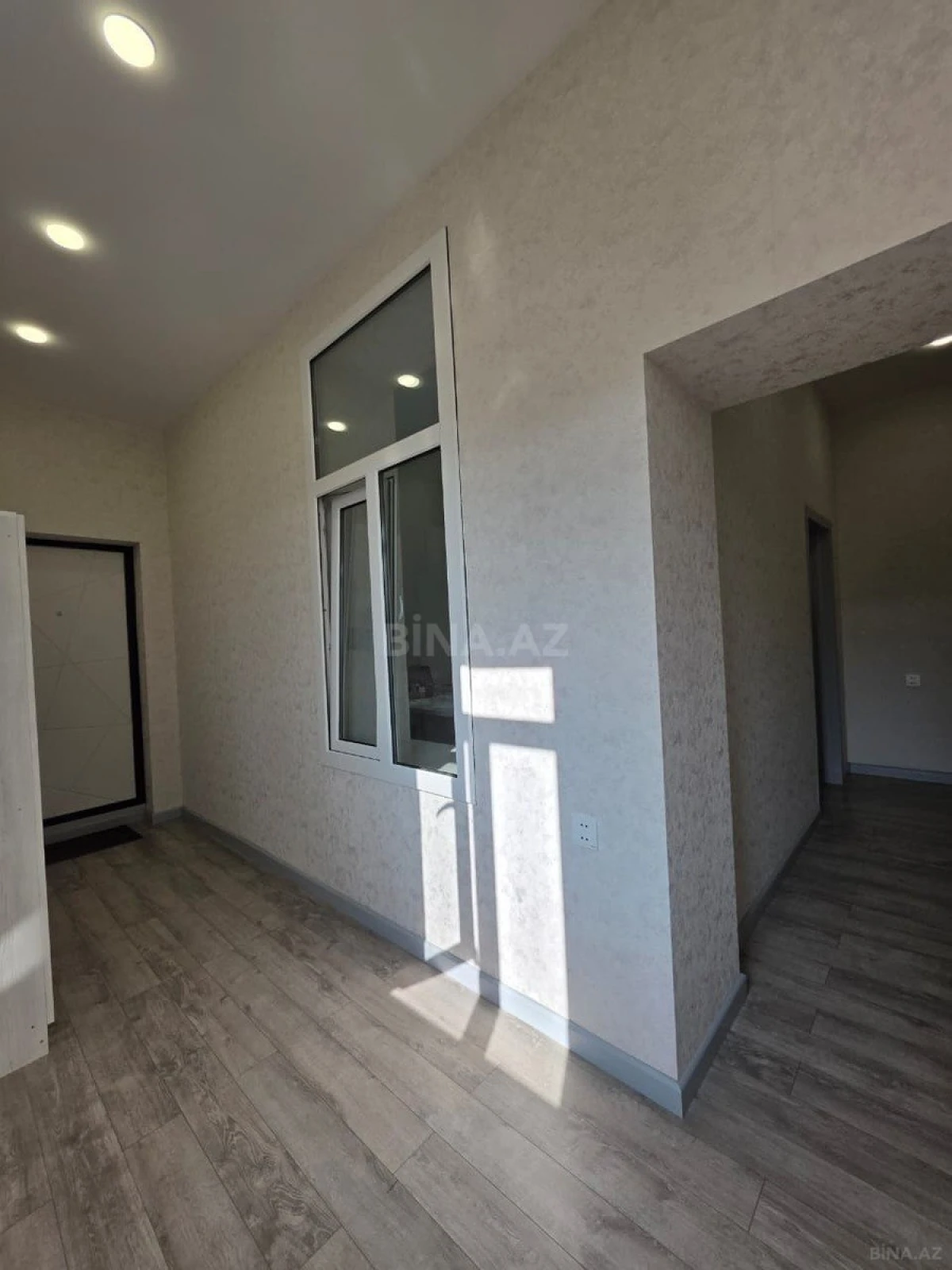 Satılır obyekt 100 m²