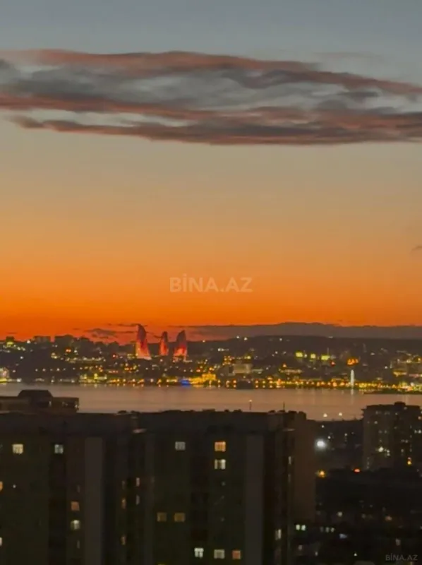 Satılır 2 otaqlı mənzil 65 m²