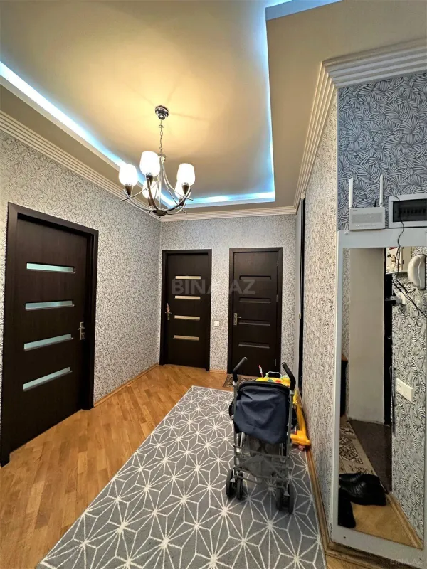 Satılır 2 otaqlı mənzil 85 m²