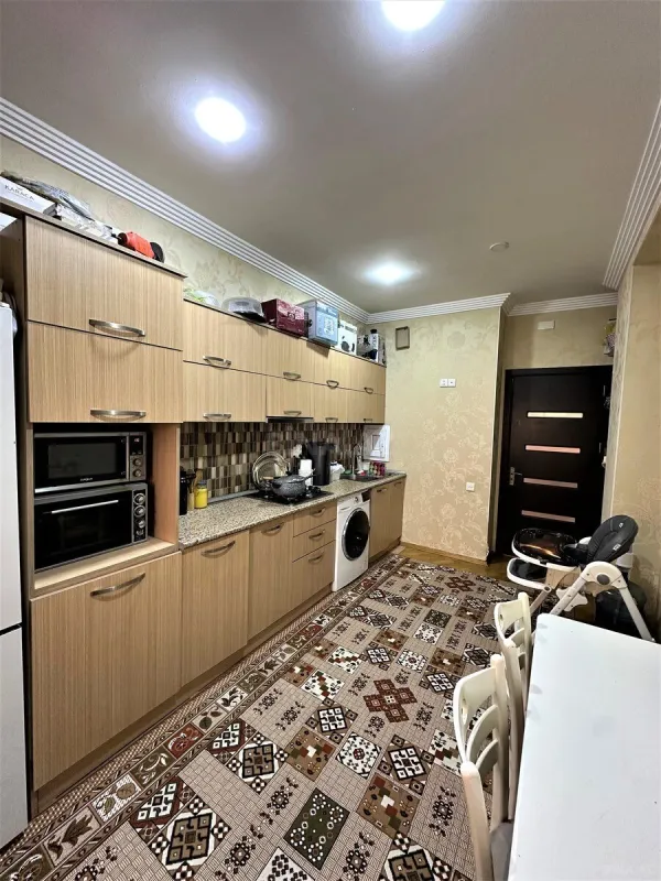 Satılır 2 otaqlı mənzil 85 m²