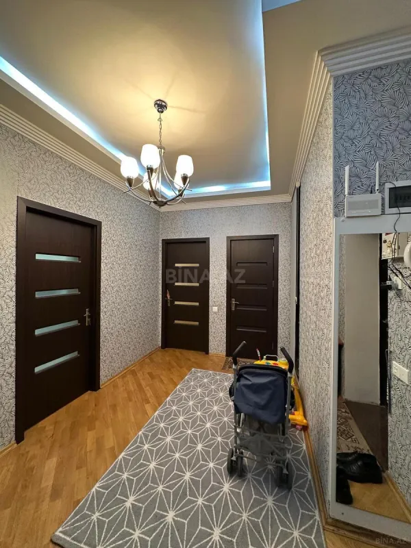 Satılır 2 otaqlı mənzil 85 m²