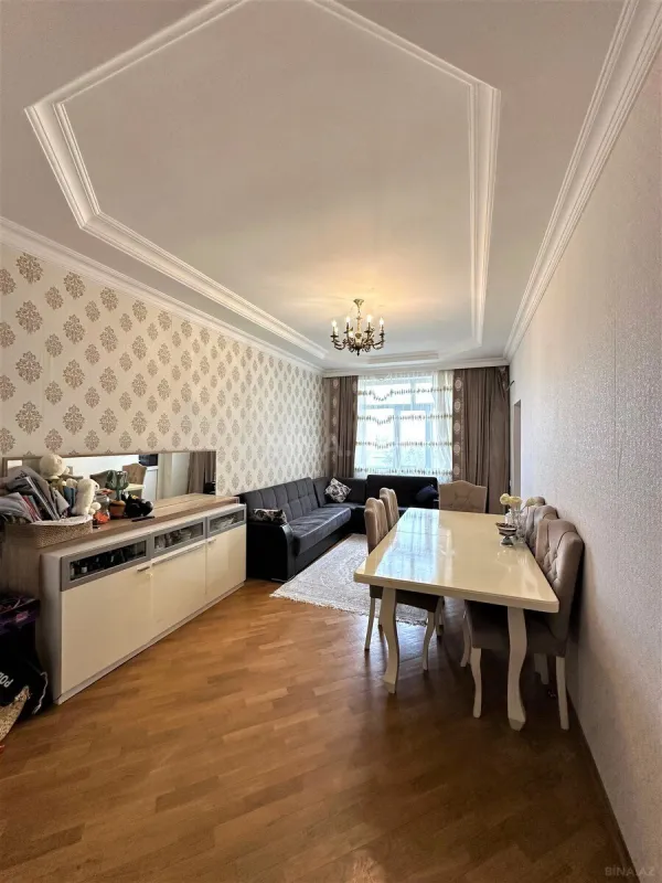 Satılır 2 otaqlı mənzil 85 m²