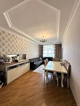 Satılır 2 otaqlı mənzil 85 m²