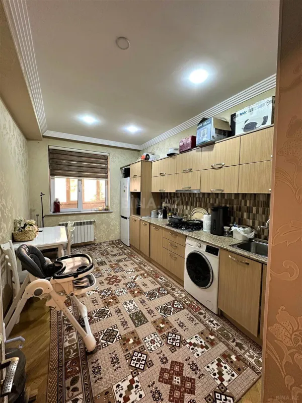 Satılır 2 otaqlı mənzil 85 m²