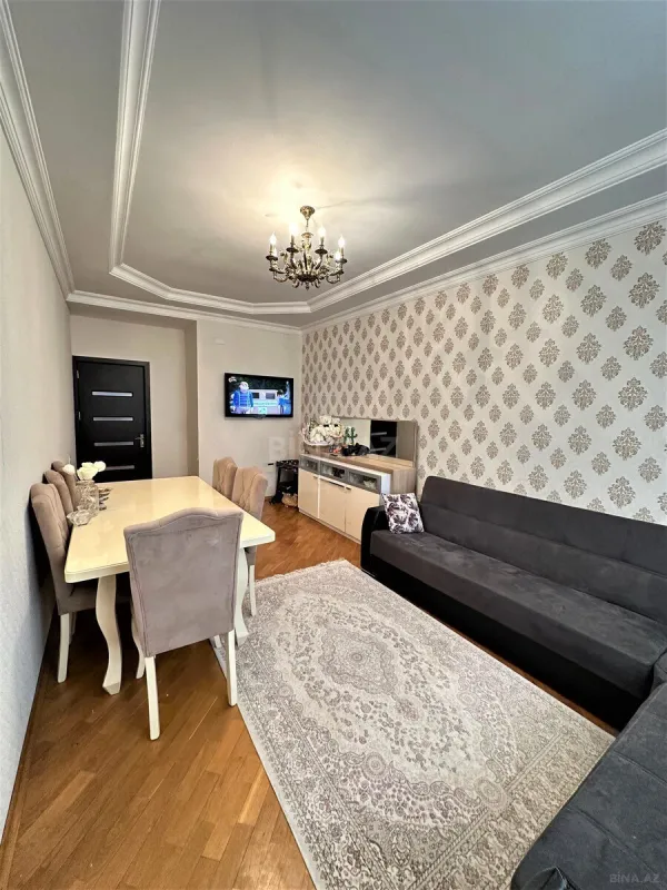 Satılır 2 otaqlı mənzil 85 m²