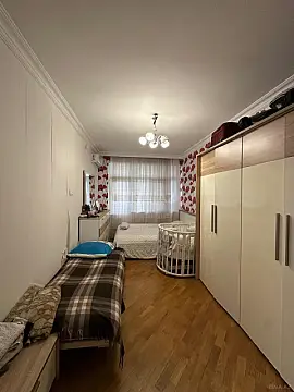Satılır 2 otaqlı mənzil 85 m²