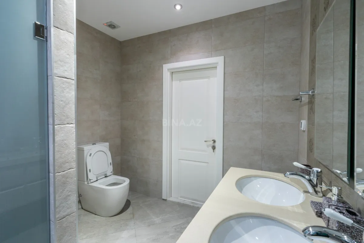 Kirayə verilir 4 otaqlı mənzil 330 m²