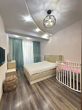 Satılır 3 otaqlı mənzil 80 m² — Bakı, İnşaatçılar 3 otaq 80.00 m²