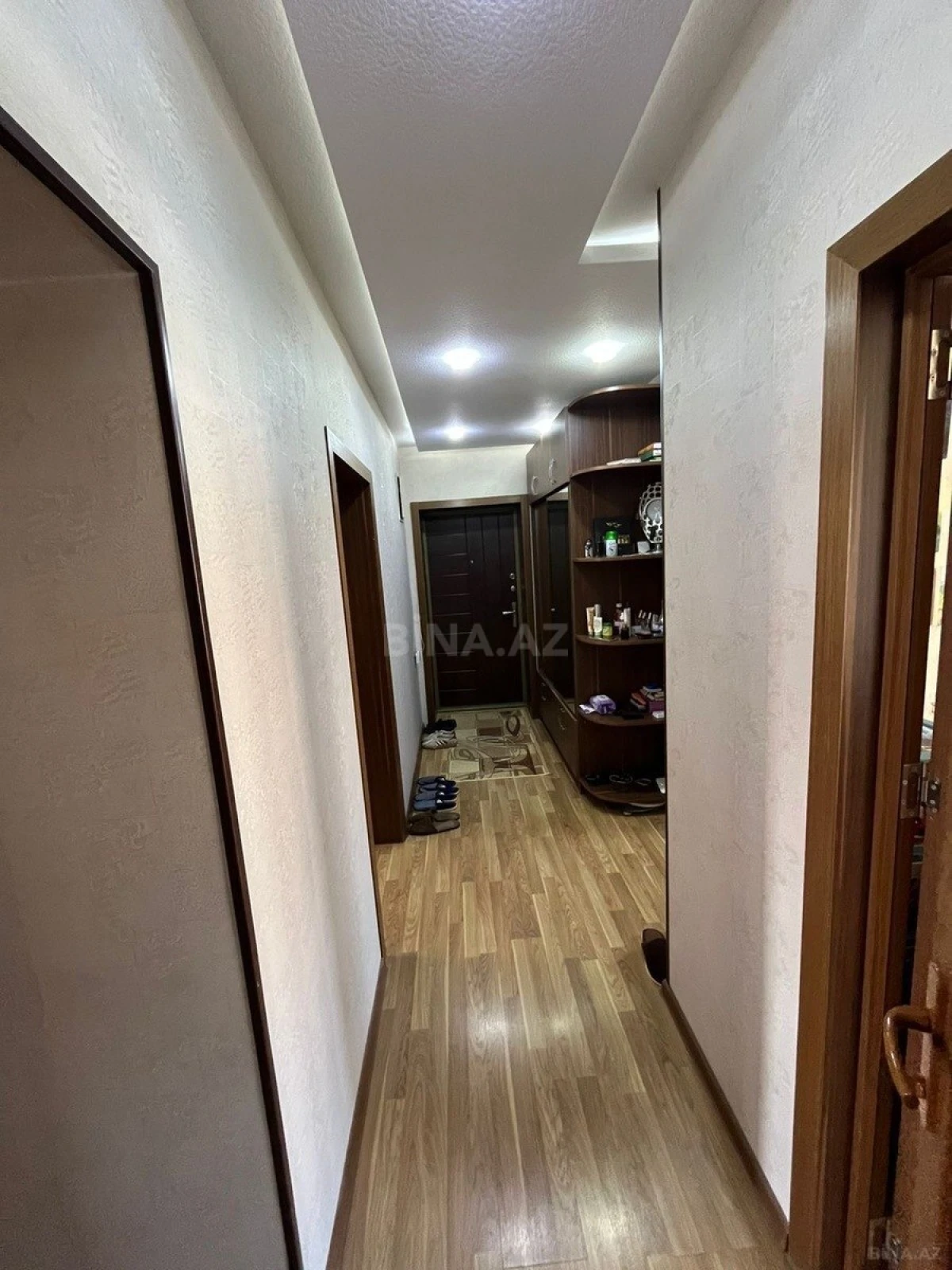 Satılır 3 otaqlı mənzil 70 m²