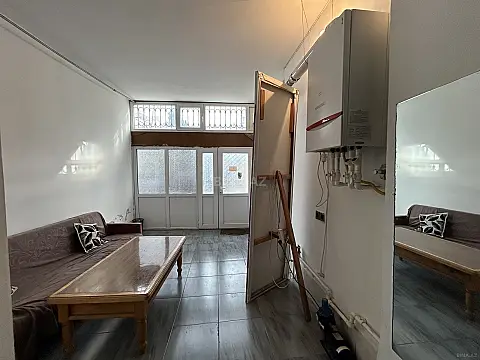 Kirayə verilir 6 otaqlı həyət evi 160 m²