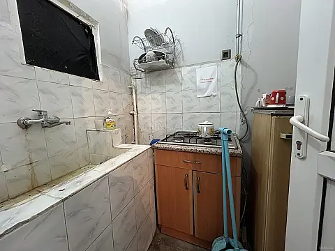 Kirayə verilir 6 otaqlı həyət evi 160 m²